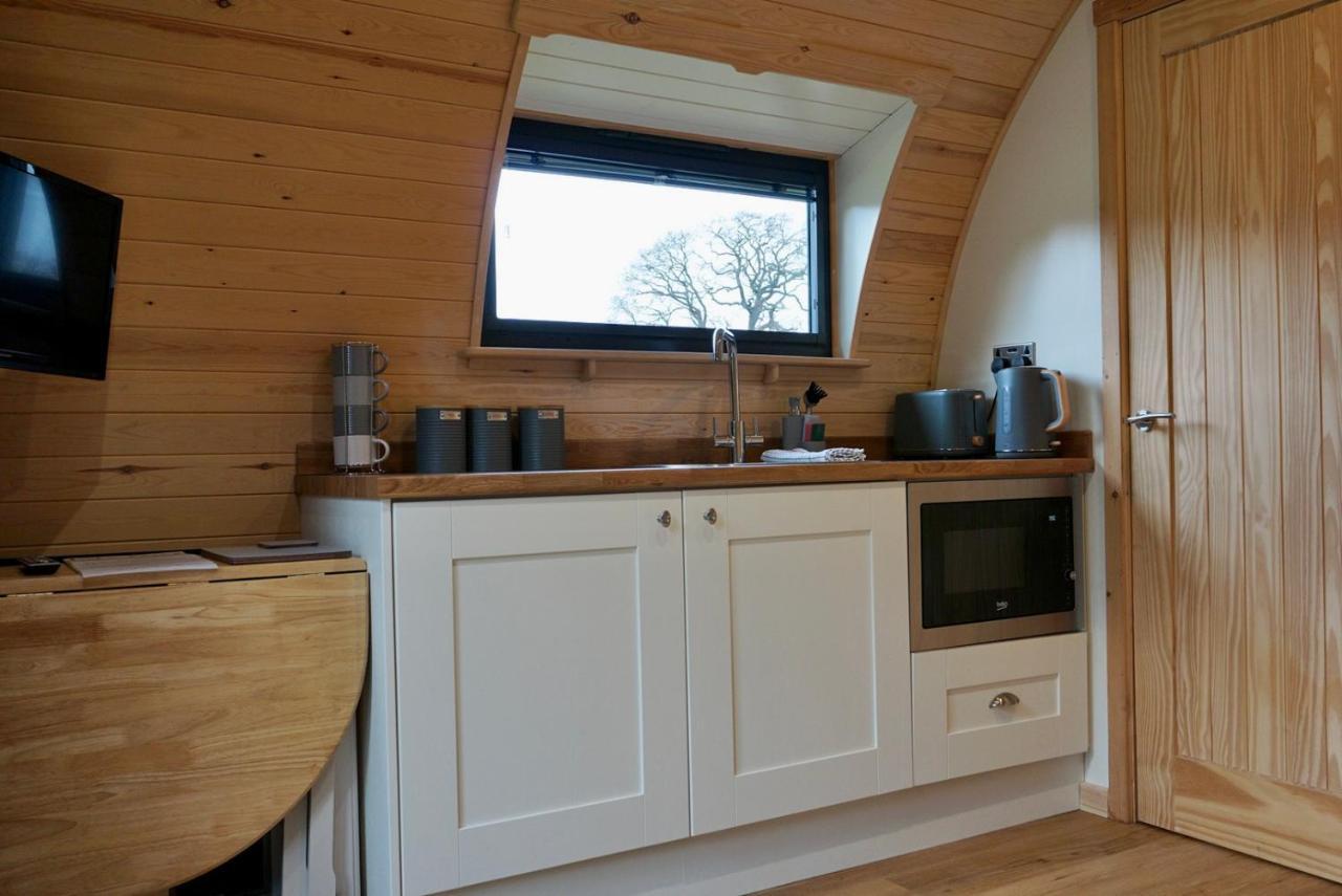 Отель Habberley Glamping Pods Шрусбери Экстерьер фото